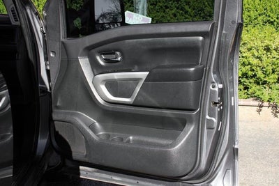 2023 Nissan Titan SV