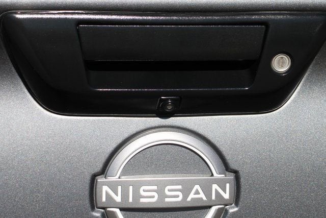 2023 Nissan Titan SV