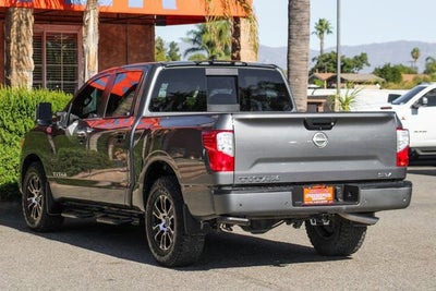 2023 Nissan Titan SV