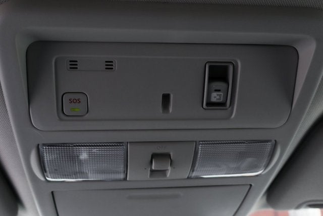 2023 Nissan Titan SV