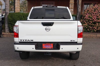 2023 Nissan Titan SV