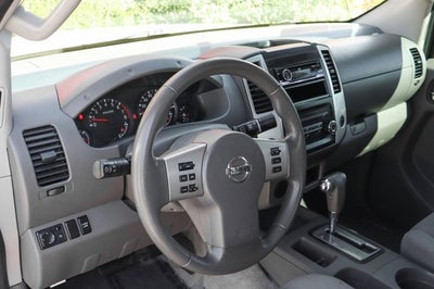 2016 Nissan Frontier SV