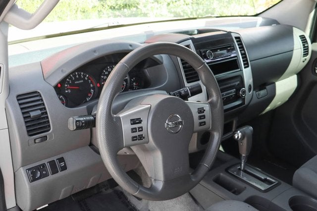 2016 Nissan Frontier SV