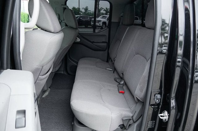 2017 Nissan Frontier SV