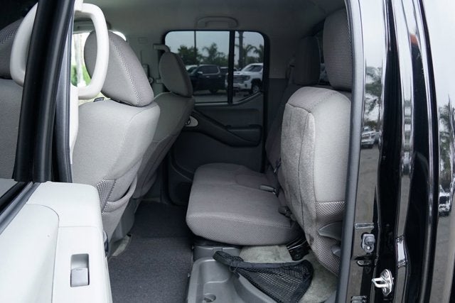 2017 Nissan Frontier SV