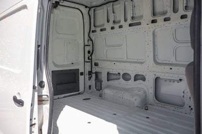 2019 Nissan NV2500 HD SV