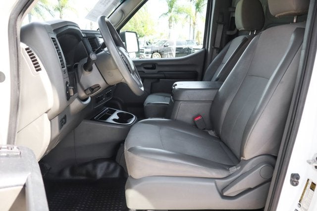 2019 Nissan NV2500 HD SV