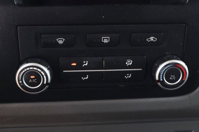 2019 Nissan NV2500 HD SV