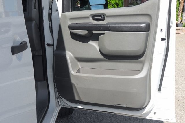 2019 Nissan NV2500 HD SV