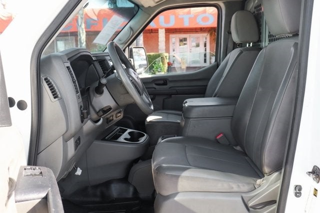 2018 Nissan NV2500 HD SV