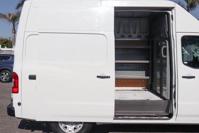 2018 Nissan NV2500 HD SV