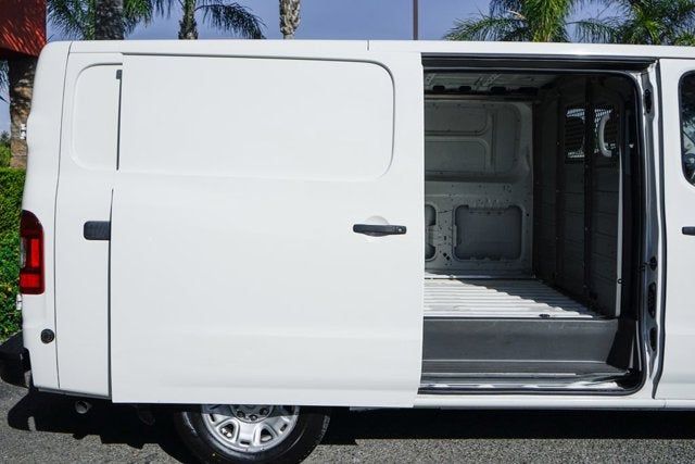 2016 Nissan NV1500 S