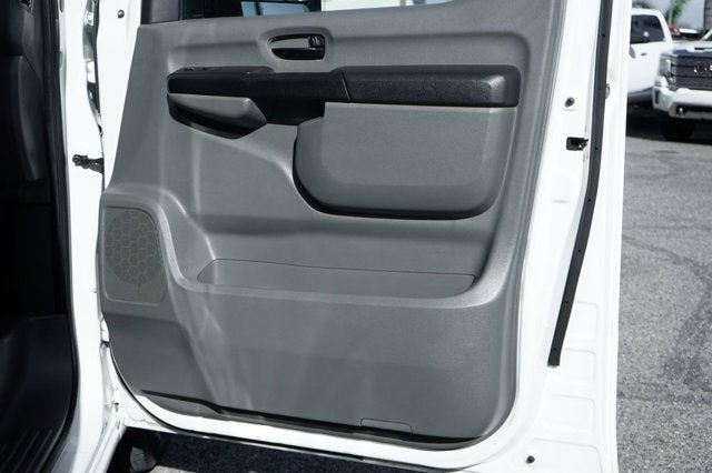 2016 Nissan NV1500 S