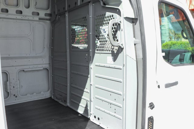 2016 Nissan NV2500 HD S