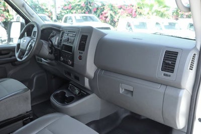 2016 Nissan NV2500 HD S