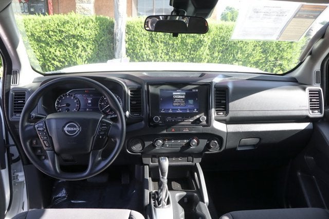 2022 Nissan Frontier S