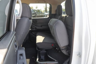 2022 Nissan Frontier S
