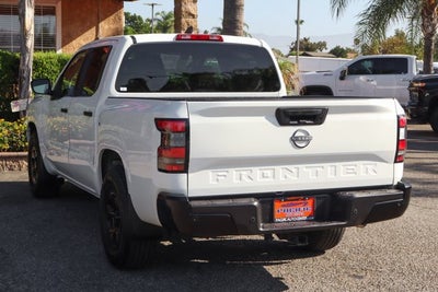 2022 Nissan Frontier S