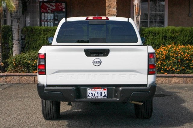 2025 Nissan Frontier S