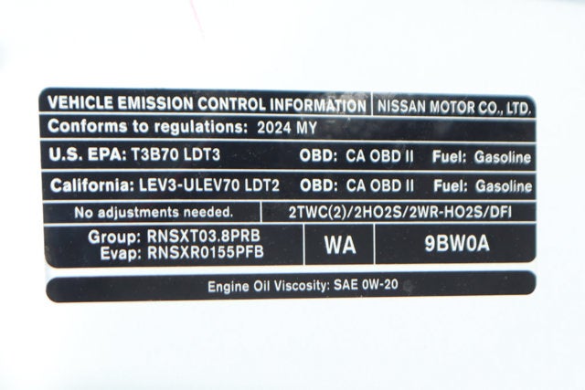 2024 Nissan Frontier SV