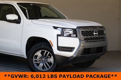 2025 Nissan Frontier SV