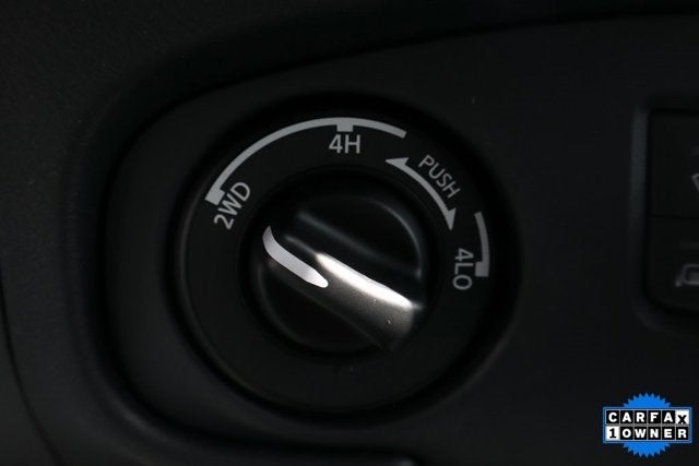 2024 Nissan Frontier SL