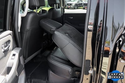 2024 Nissan Frontier SL