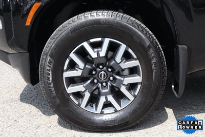 2024 Nissan Frontier SL