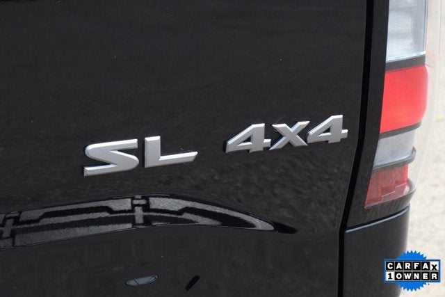 2024 Nissan Frontier SL