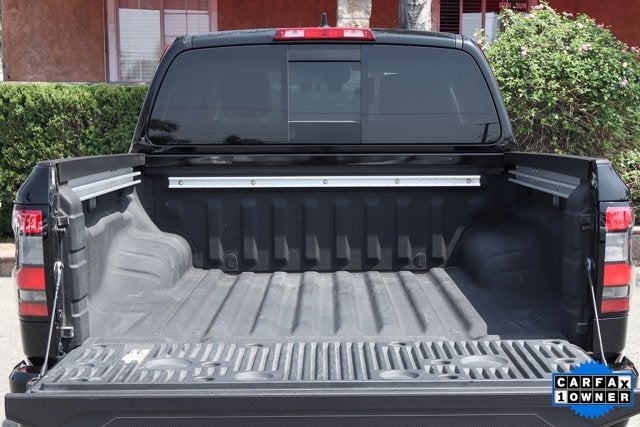 2024 Nissan Frontier SL