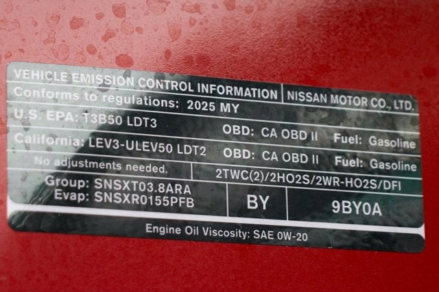 2025 Nissan Frontier SV