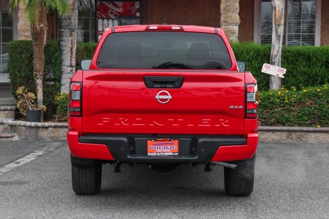 2025 Nissan Frontier SV