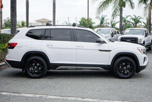 2025 Volkswagen Atlas 2.0T Peak Edition