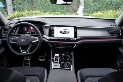 2025 Volkswagen Atlas 2.0T Peak Edition