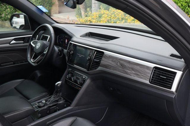 2022 Volkswagen Atlas Cross Sport 3.6L V6 SE w/Technology