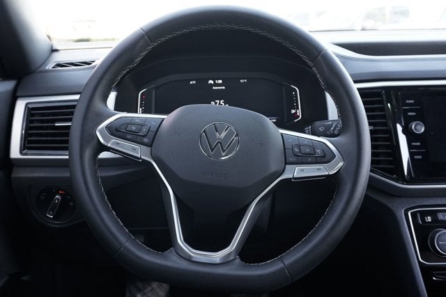 2023 Volkswagen Atlas Cross Sport 2.0T SE w/Technology