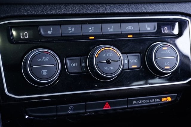 2023 Volkswagen Atlas Cross Sport 2.0T SE w/Technology