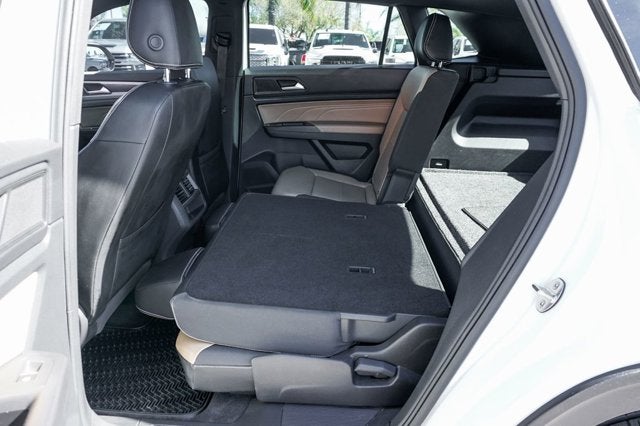 2023 Volkswagen Atlas Cross Sport 2.0T SE w/Technology