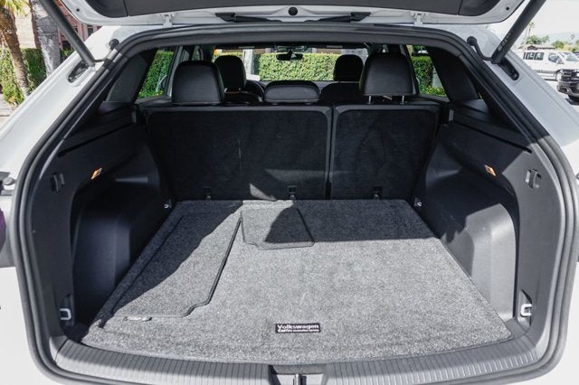 2023 Volkswagen Atlas Cross Sport 2.0T SE w/Technology