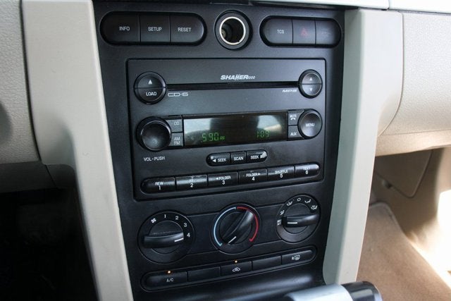 2006 Ford Mustang V6 Premium