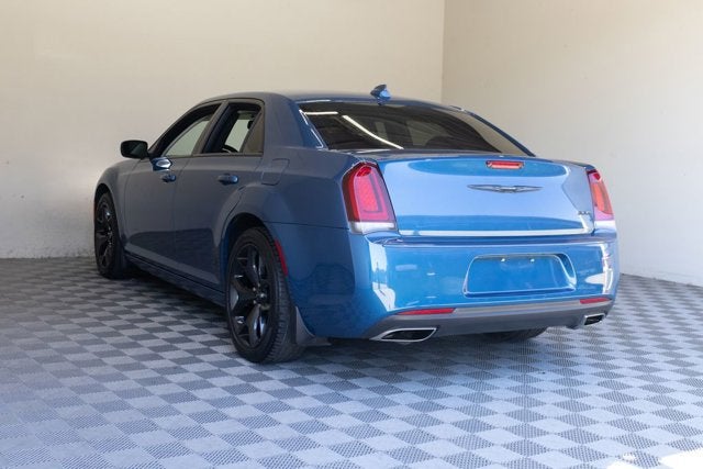 2022 Chrysler 300 Touring