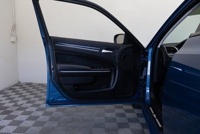 2022 Chrysler 300 Touring