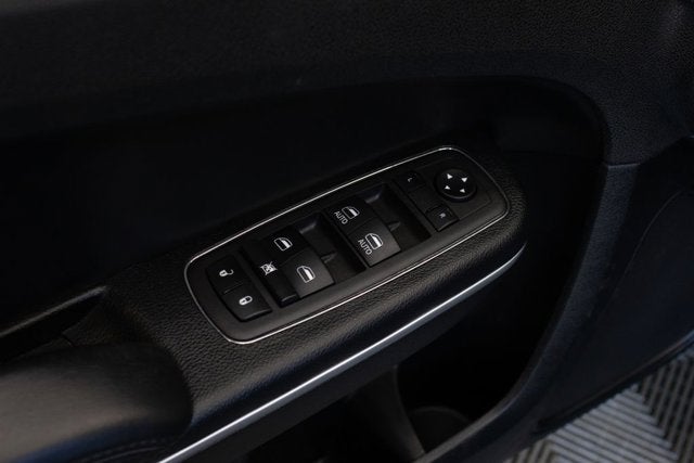 2022 Chrysler 300 Touring