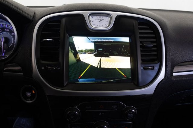 2022 Chrysler 300 Touring