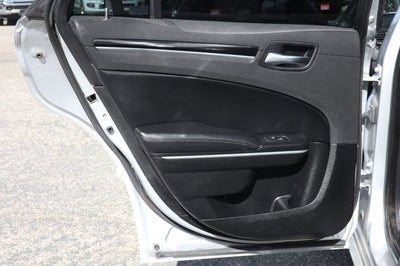 2023 Chrysler 300 Touring