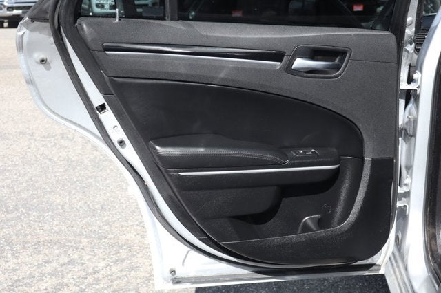 2023 Chrysler 300 Touring
