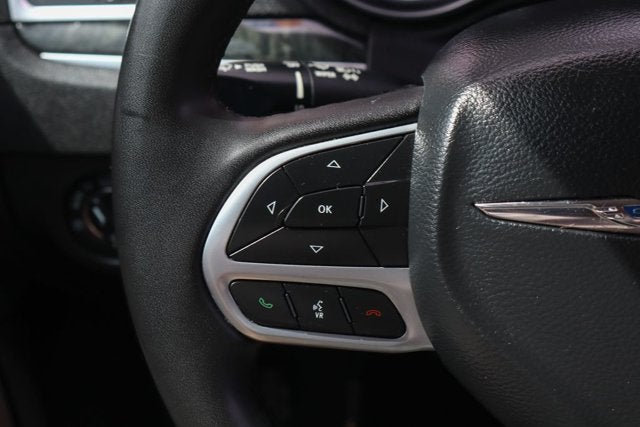 2023 Chrysler 300 Touring