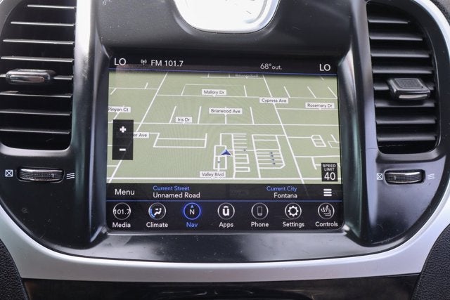 2023 Chrysler 300 Touring