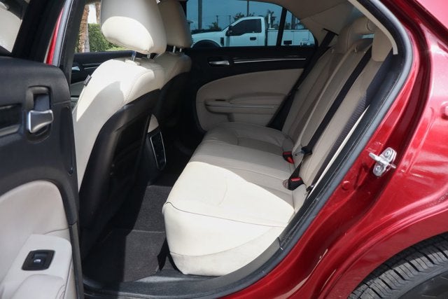 2023 Chrysler 300 Touring