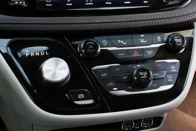 2021 Chrysler Pacifica Touring